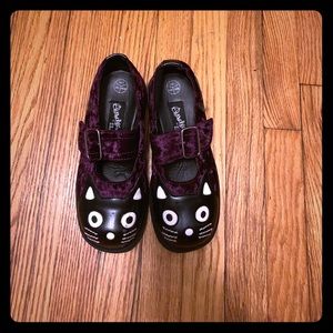 Cute Kawaii Cat shoes! Purple velvet!